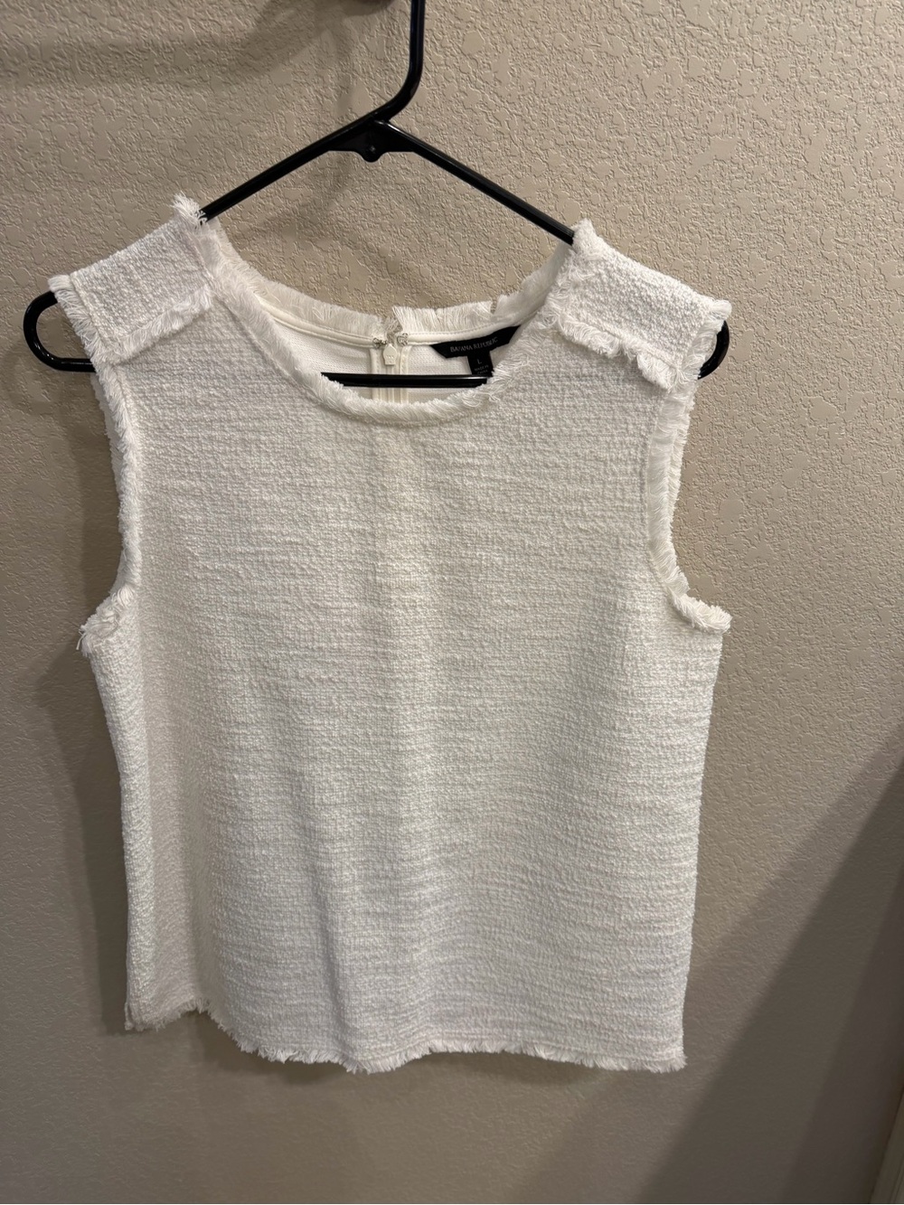 Banana Republic White Bouclé Sleeveless Shell